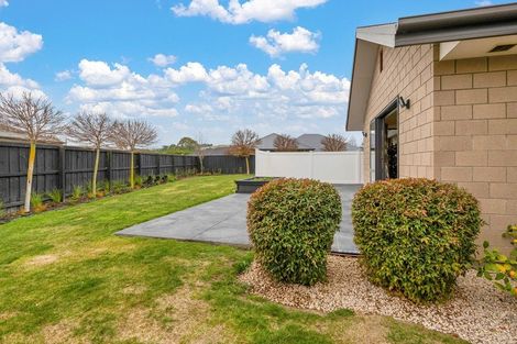 Photo of property in 63 Willowside Place, Amberley, 7410