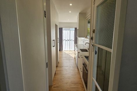 Photo of property in 5 Mcphail Street, Birkdale, Auckland, 0626