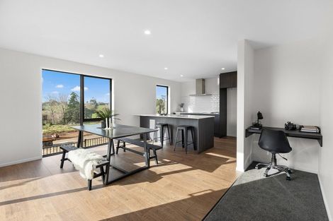 Photo of property in 9 Lumino Terrace, Peacocke, Hamilton, 3206