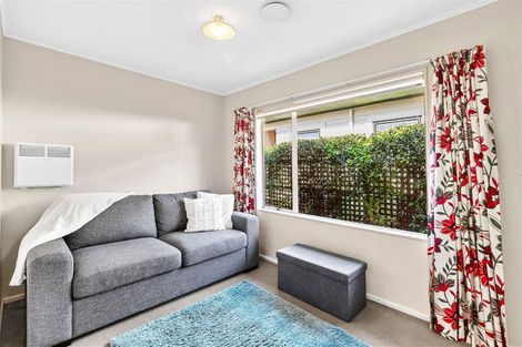 Photo of property in 2/9 Marsden Road, Stoke, Nelson, 7011