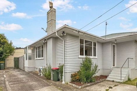 Photo of property in 16 Claymore Street, Manurewa, Auckland, 2102