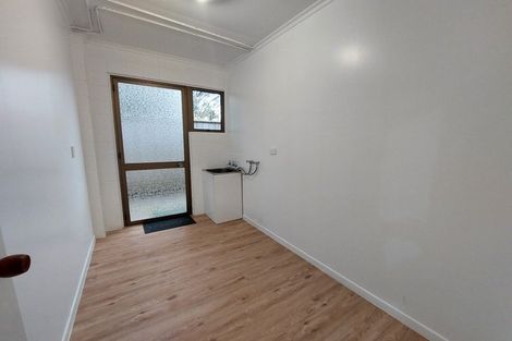 Photo of property in 3 Prudence Place, Oakura, 4314
