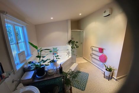 Photo of property in 34 Gresford Street, Edgeware, Christchurch, 8013