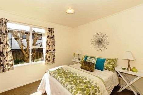 Photo of property in 7 Kemp Road, Massey, Auckland, 0614