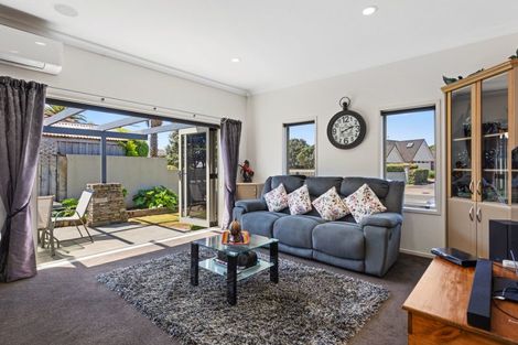 Photo of property in 2 Santa Cruz Drive, Papamoa Beach, Papamoa, 3118