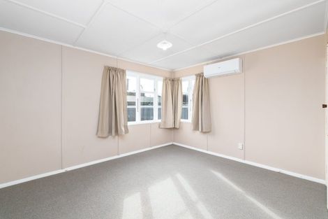 Photo of property in 166 Aorangi Road, Bryndwr, Christchurch, 8053