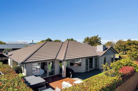 Photo of property in 2 Kapiti Street, Parklands, Christchurch, 8083