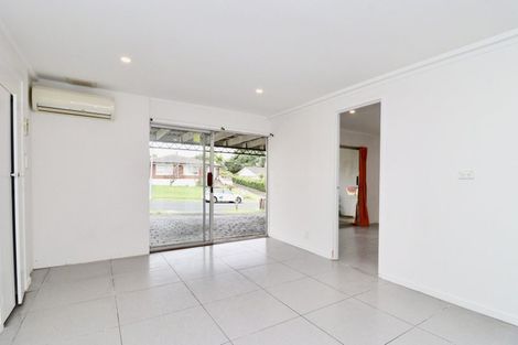 Photo of property in 15 Archmillen Avenue, Pakuranga Heights, Auckland, 2010