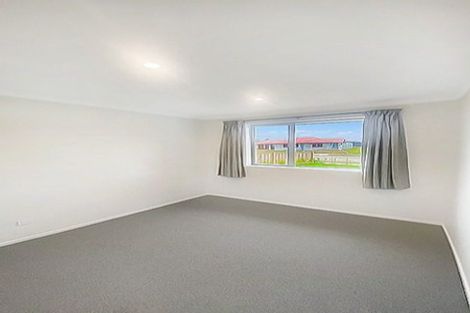 Photo of property in 2 Kereru Street, Marton, 4710