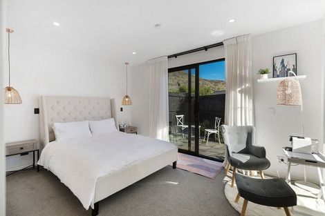 Photo of property in 18 Silver Street, Lower Shotover, Queenstown, 9304