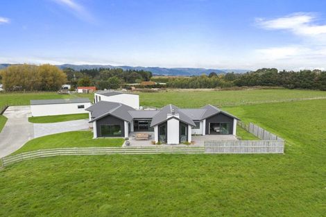 Photo of property in 170 Shirriffs Road, Awapuni, Palmerston North, 4412