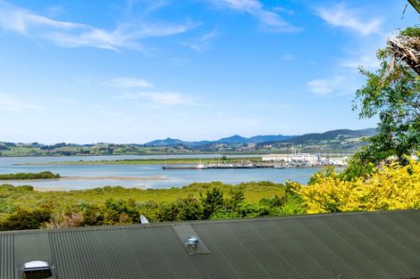 Photo of property in 70 West View Crescent, Onerahi, Whangarei, 0110