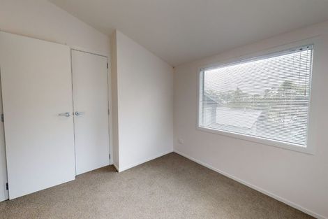 Photo of property in 61u8 Black Rock Road, Newlands, Wellington, 6037