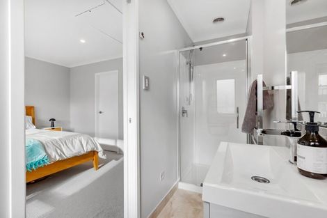 Photo of property in 37 Mapou Road, Hobsonville, Auckland, 0616