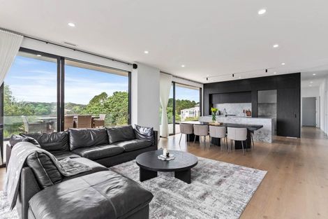 Photo of property in 326 Flat Bush School Road, Flat Bush, Auckland, 2019