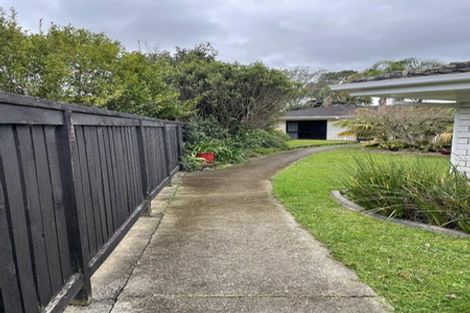 Photo of property in 9 Wilbur Place, Pakuranga Heights, Auckland, 2010