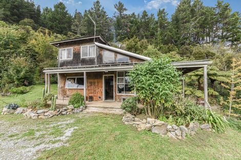 Photo of property in 1155 East Takaka Road, Upper Takaka, Takaka, 7183