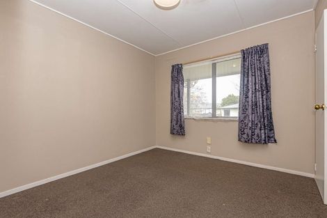 Photo of property in 21 Dahlstrom Grove, Kelvin Grove, Palmerston North, 4414