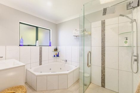 Photo of property in 59 Hetley Crescent, Taradale, Napier, 4112