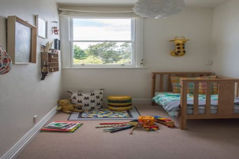 Photo of property in 123 Wallace Street, Mount Cook, Wellington, 6021