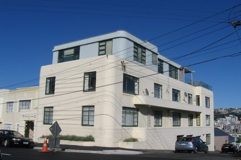 Photo of property in Nissen Court, 11h Hawker Street, Mount Victoria, Wellington, 6011