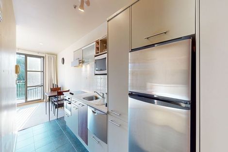 Photo of property in Atrium Towers, 6p/154 The Terrace, Wellington Central, Wellington, 6011