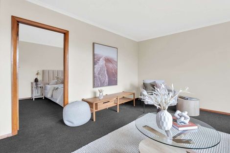 Photo of property in 2/84 Linton Street, West End, Palmerston North, 4410