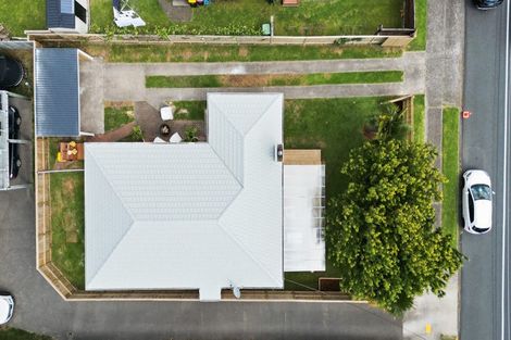 Photo of property in 182 Ngatai Road, Otumoetai, Tauranga, 3110