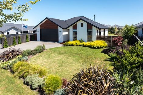 Photo of property in 30 Highgate Drive, Rangiora, 7400