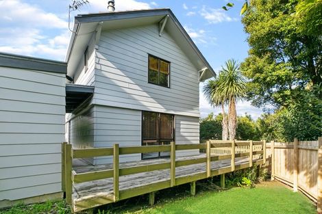 Photo of property in 3/44 Roberts Road, Glenfield, Auckland, 0629