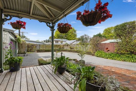 Photo of property in 44 Te Mata Road, Havelock North, 4130