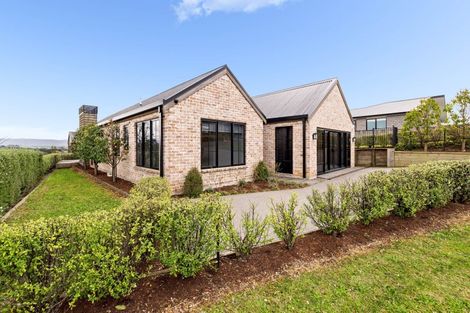 Photo of property in 1 Te Kaka Place, Omokoroa, 3114