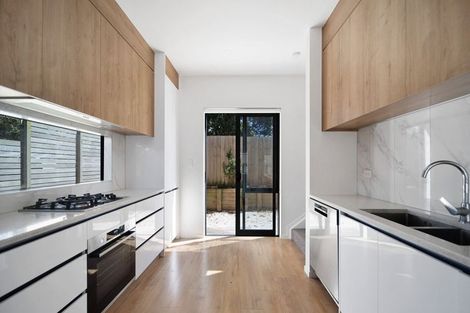 Photo of property in 64 Landscape Road, Papatoetoe, Auckland, 2025