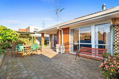 Photo of property in 5 Bayfair Drive, Mount Maunganui, 3116