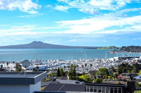 Photo of property in 24 Half Moon Rise, Half Moon Bay, Auckland, 2012