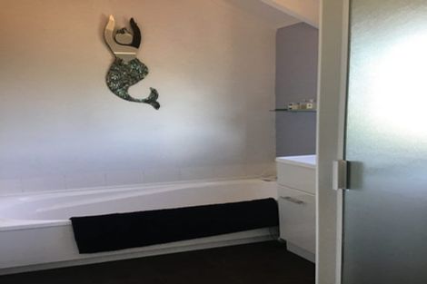 Photo of property in 21/24 Beswick Place, Birkdale, Auckland, 0626