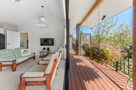 Photo of property in 23a Donnelly Street, Oakura, 4314