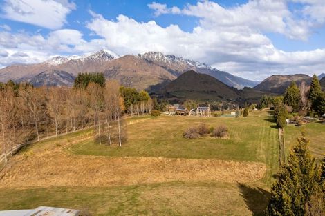 Photo of property in 35 Mountain View Road, Dalefield, Queenstown, 9371
