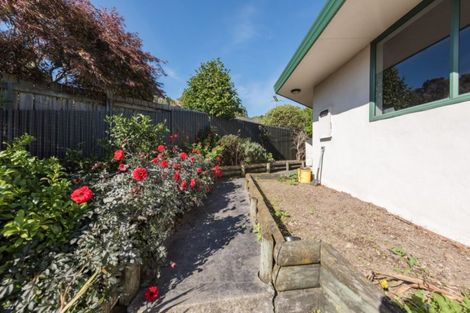Photo of property in 18 Orpington Place, Stoke, Nelson, 7011