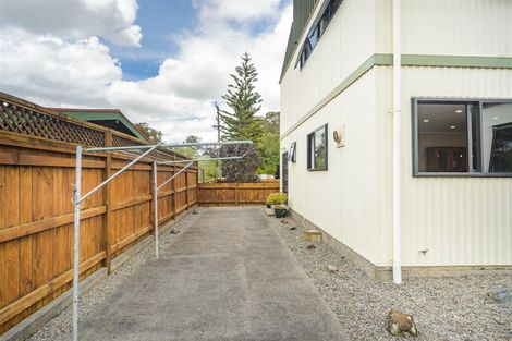 Photo of property in 36 Wanganui Road, Marton, 4710
