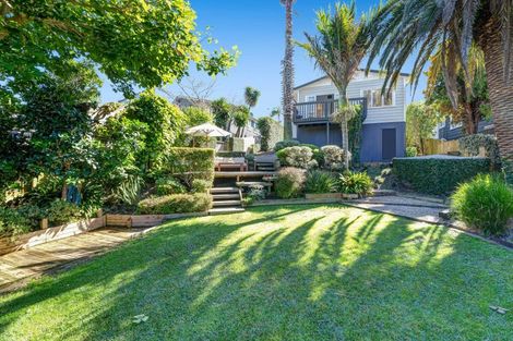 Photo of property in 65 Vipond Road, Stanmore Bay, Whangaparaoa, 0932