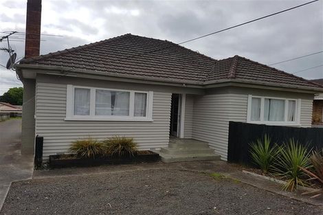 Photo of property in 75 Helvetia Road, Pukekohe, 2120