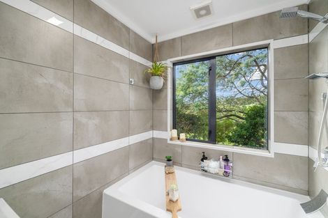 Photo of property in 123a Ravensdale Rise, Westmorland, Christchurch, 8025