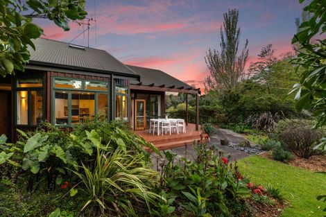 Photo of property in 14 Dillon Place, Hamilton East, Hamilton, 3216