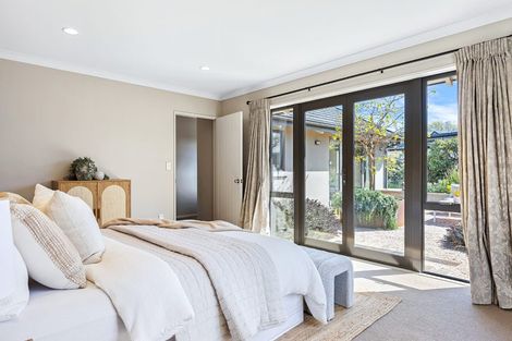 Photo of property in 5 John Campbell Crescent, Hillmorton, Christchurch, 8024