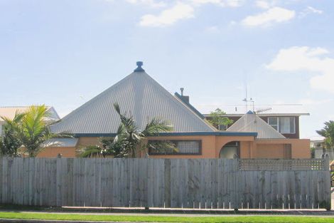 Photo of property in 393 Oceanbeach Road, Mount Maunganui, 3116