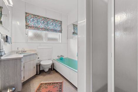 Photo of property in 16 Queen Alexandra Street, Lansdowne, Masterton, 5810