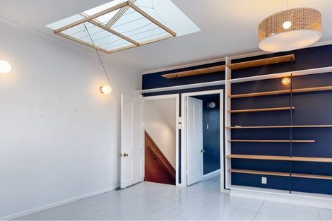 Photo of property in 24 Mount Pleasant Road, Aro Valley, Wellington, 6012