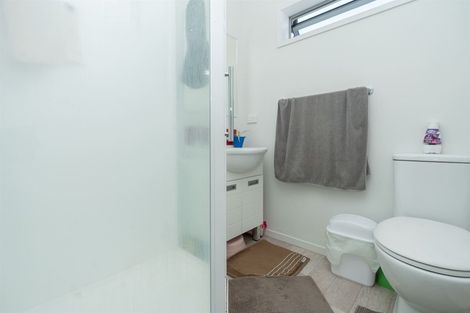 Photo of property in 30u2 Hunter Street, Hamilton Lake, Hamilton, 3204