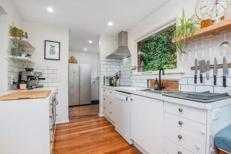 Photo of property in 5 Crosby Street, Mornington, Dunedin, 9011